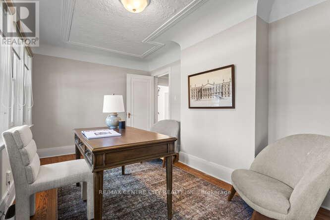 396 VICTORIA STREET - Image 21