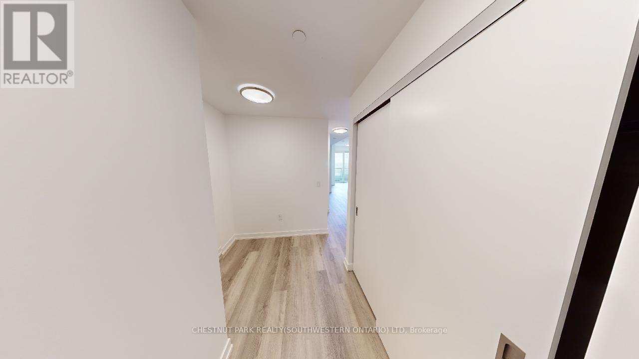 #1704 15 WELLINGTON STREET - 4