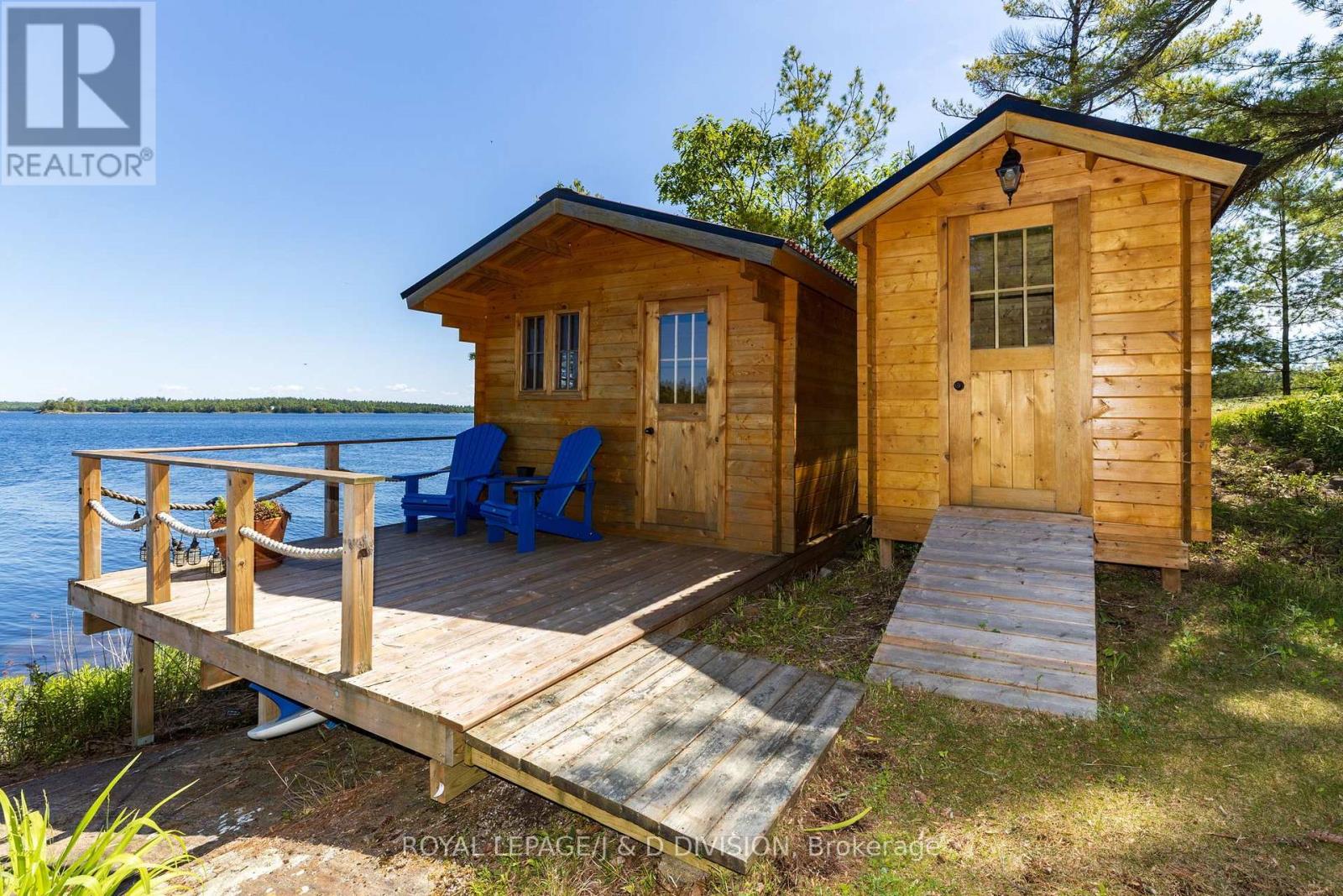1 B254 EMERALD ISLAND - 24
