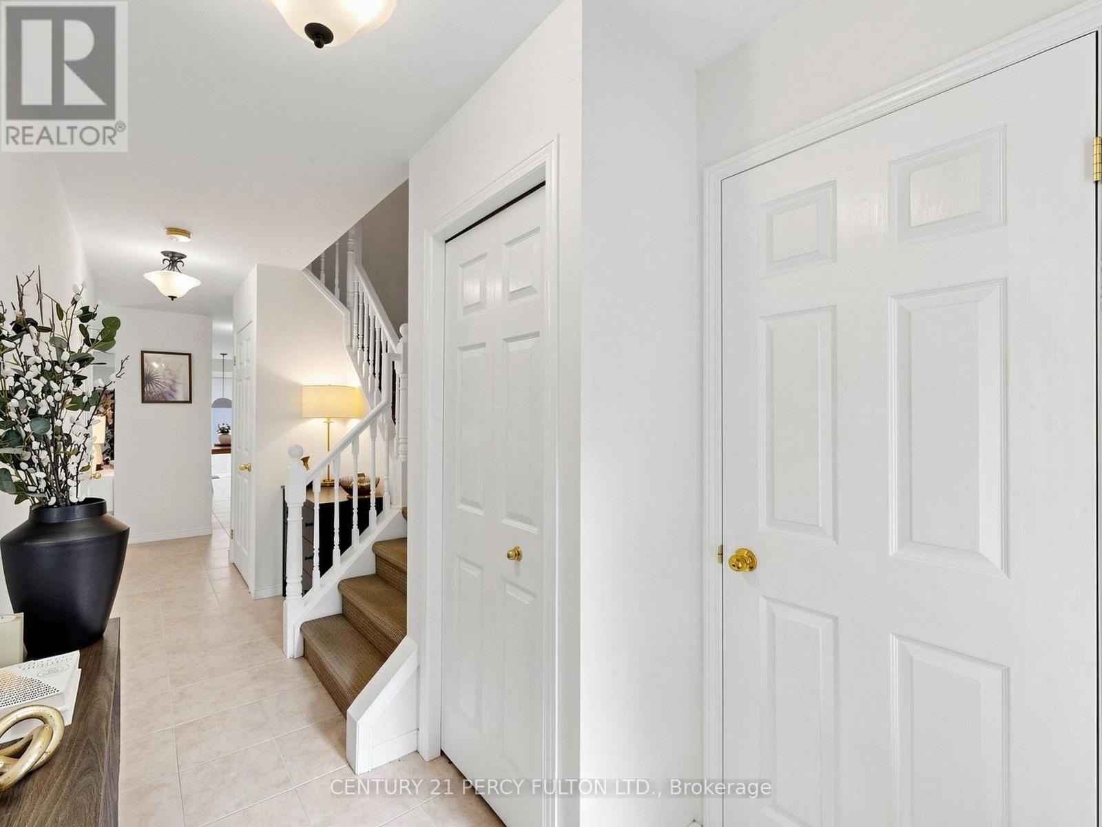 229 DICENZO DRIVE - 16
