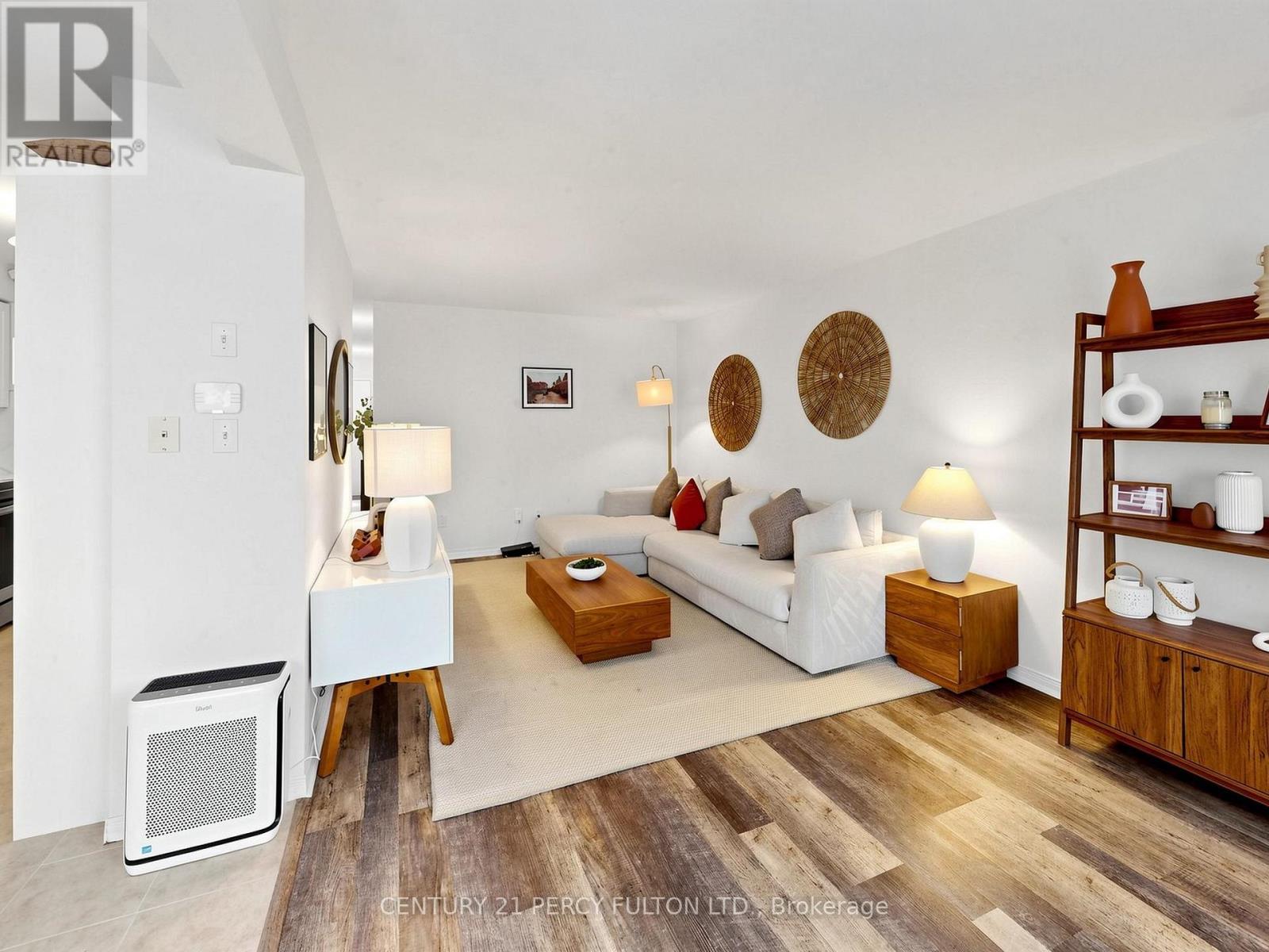 229 DICENZO DRIVE - 6