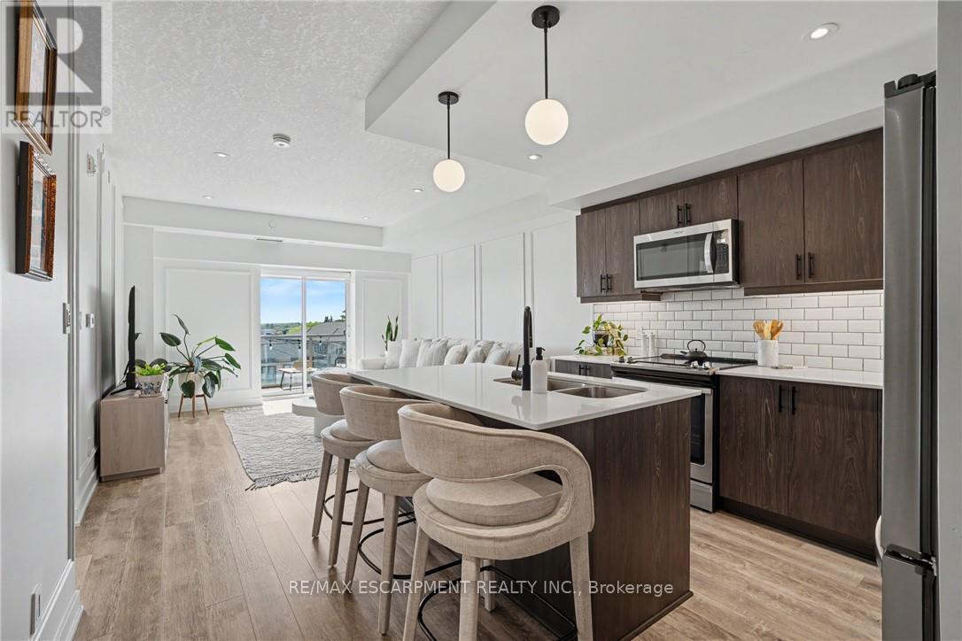 #414 16 MARKLE CRESCENT - 5
