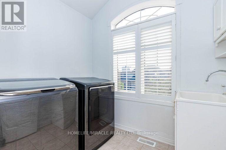 36 TIDEMORE HEIGHTS - Image 42