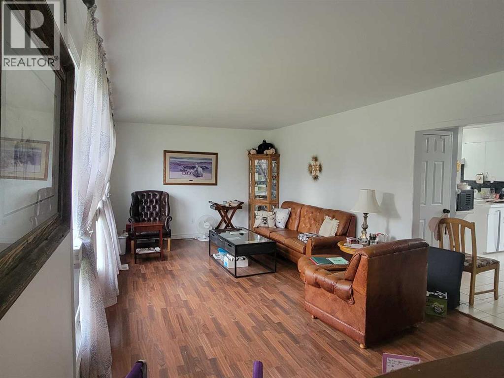 5502 51 Street - Image 7