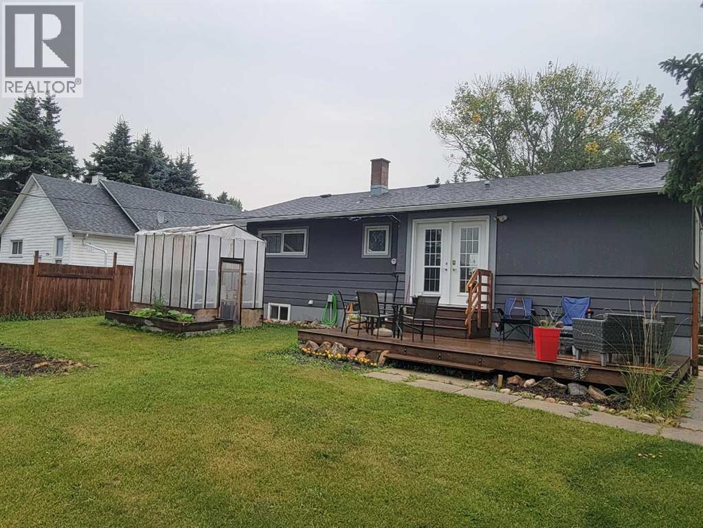 5502 51 Street - 32