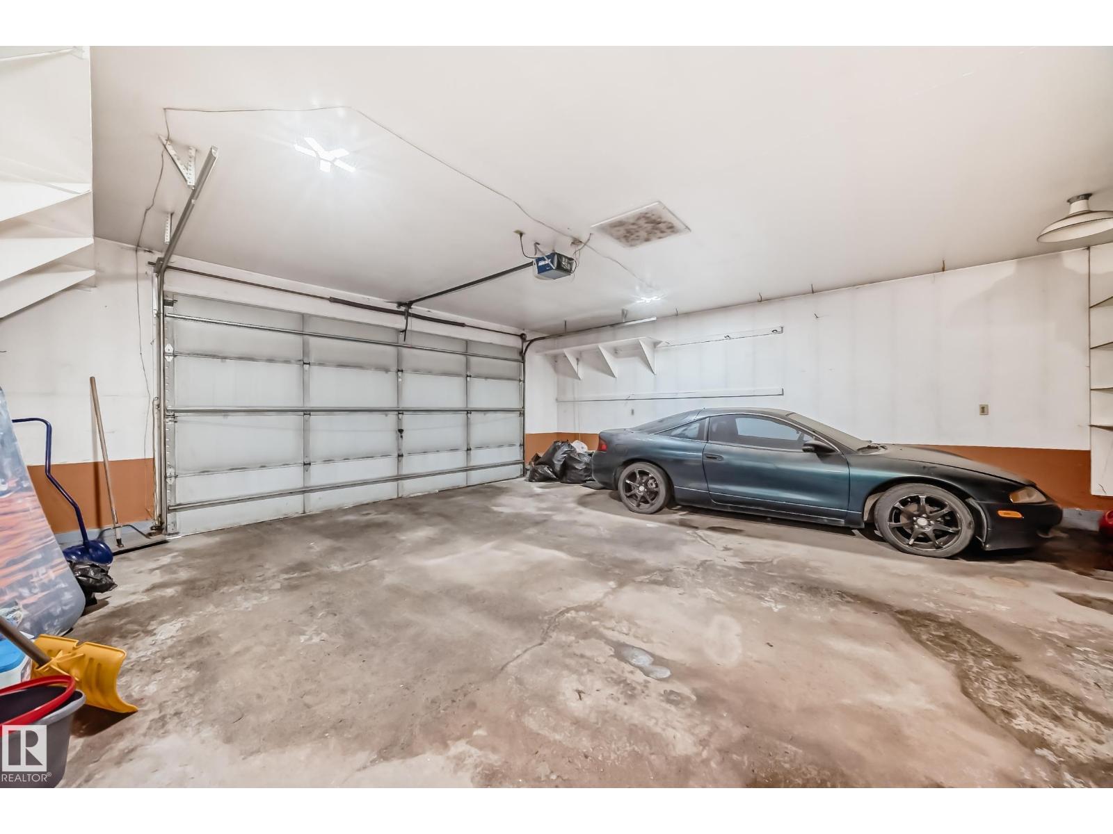 16232 100 Street NW - Photo 31