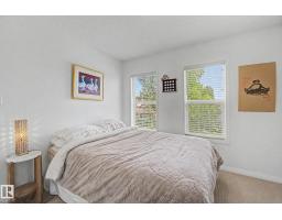 1754 Turvey Bn Nw, Edmonton, AB T6R2W6 Photo 31