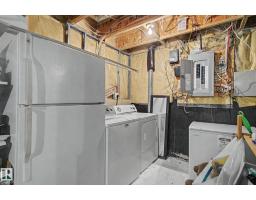1754 Turvey Bn Nw, Edmonton, AB T6R2W6 Photo 39