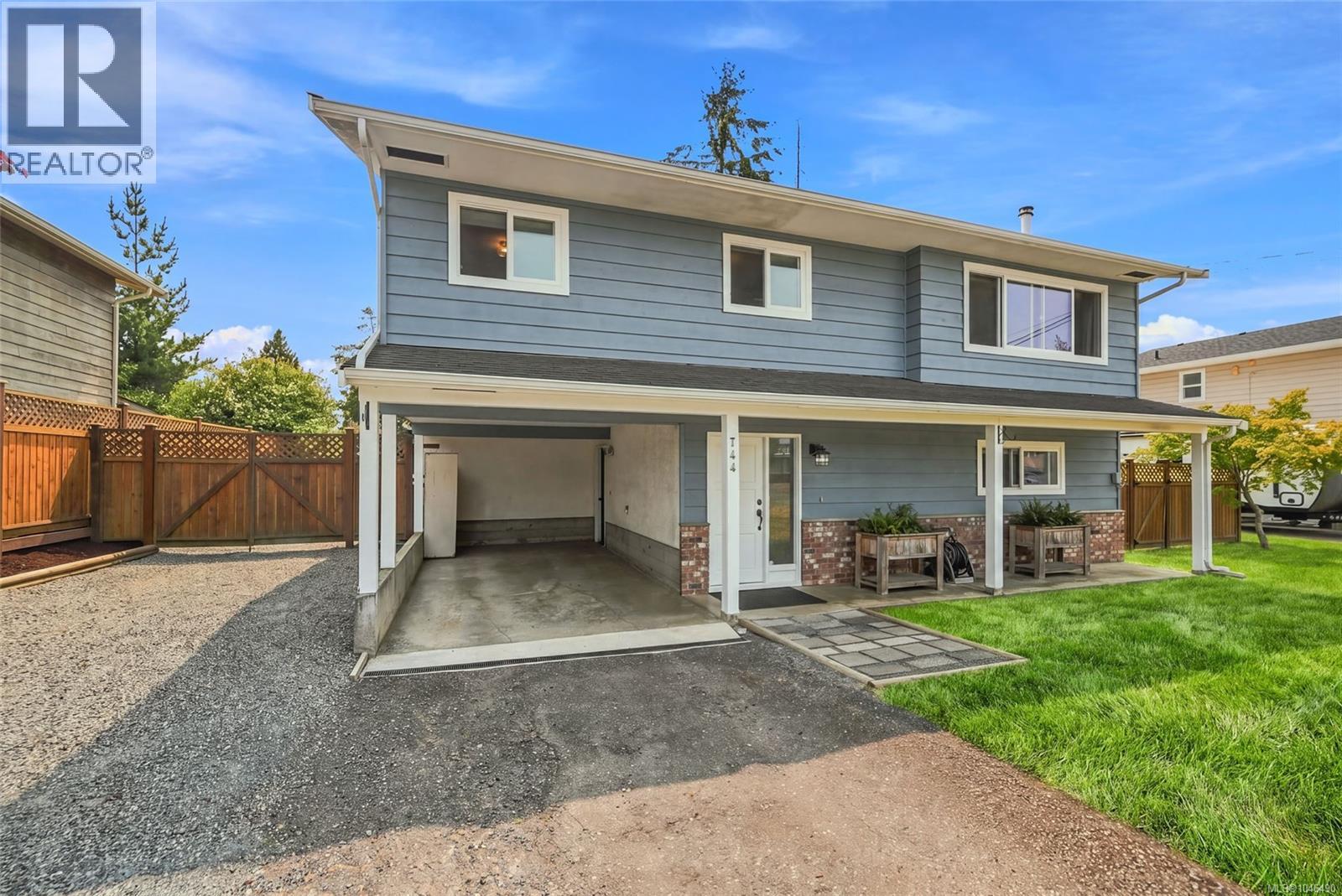 744 Newcastle Ave - 41