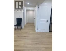 631 Holburn Street Unit# Lower, Windsor, ON N9E0B3 Photo 11