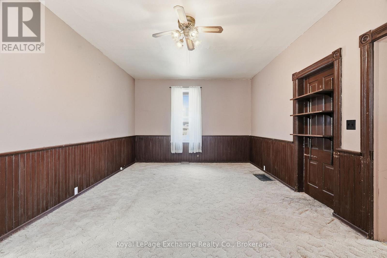 588 11TH AVENUE - 11