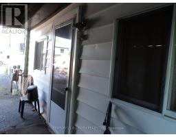 Sunroom - 137 Dufferin Street, Orillia, ON L3V5T1 Photo 6