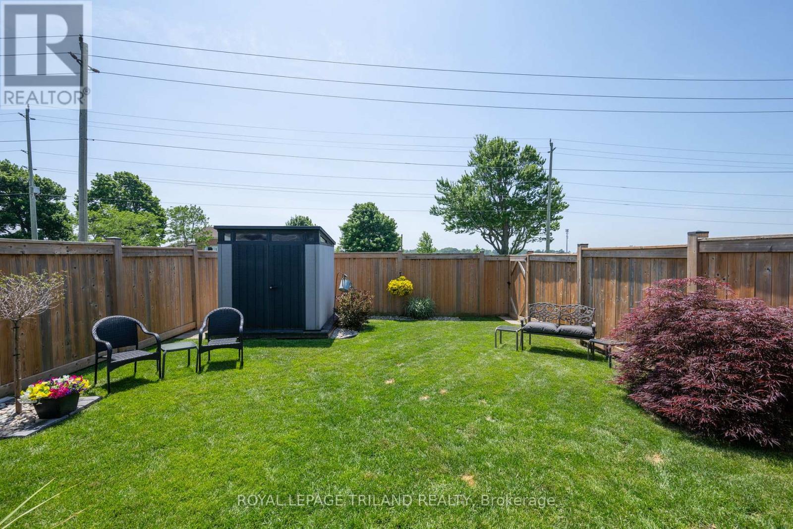32 CHARTER CREEK COURT - 29