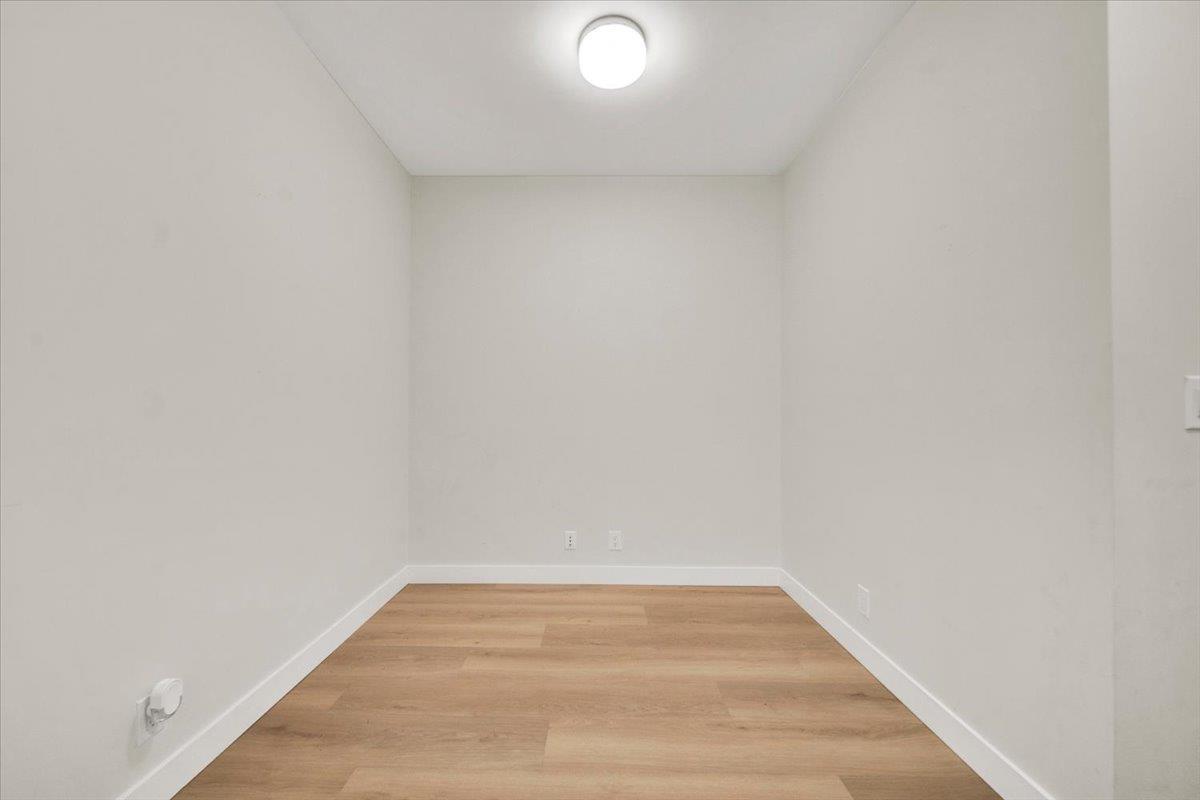 1 Bed, 1 Bath Apartment for Sale in Surrey – 201 13925 FRASER HIGHWAY, Surrey – MLS# R3152287 - Image 18