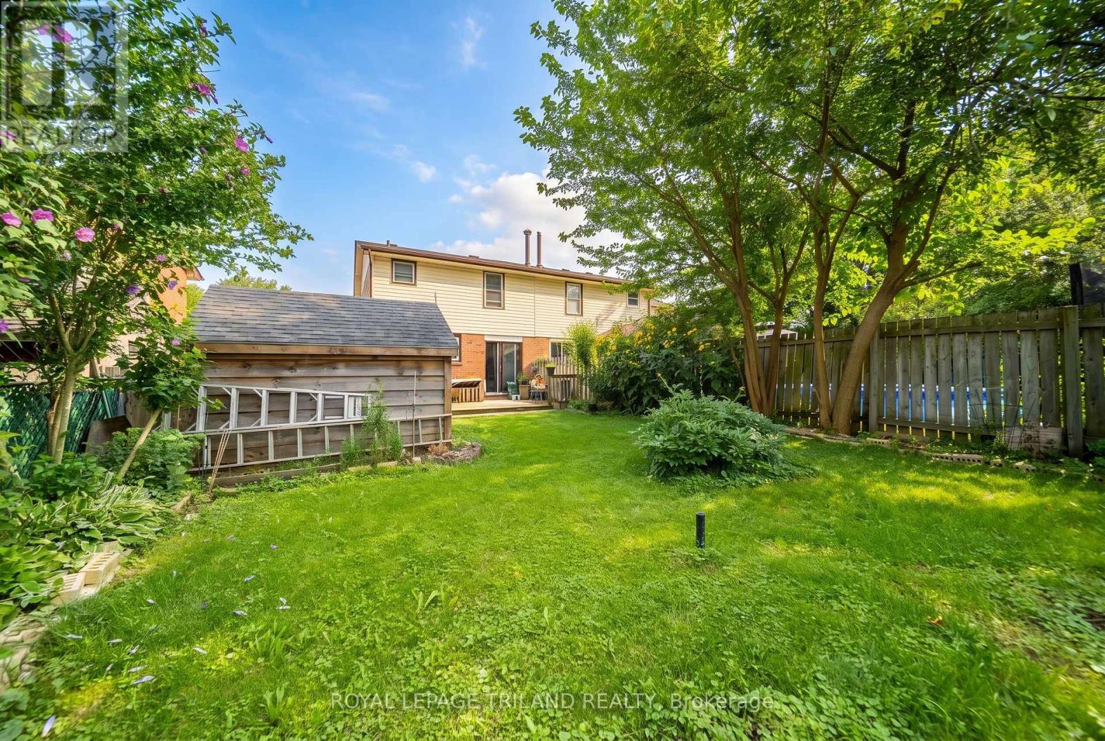 220 ADMIRAL DRIVE - Image 33