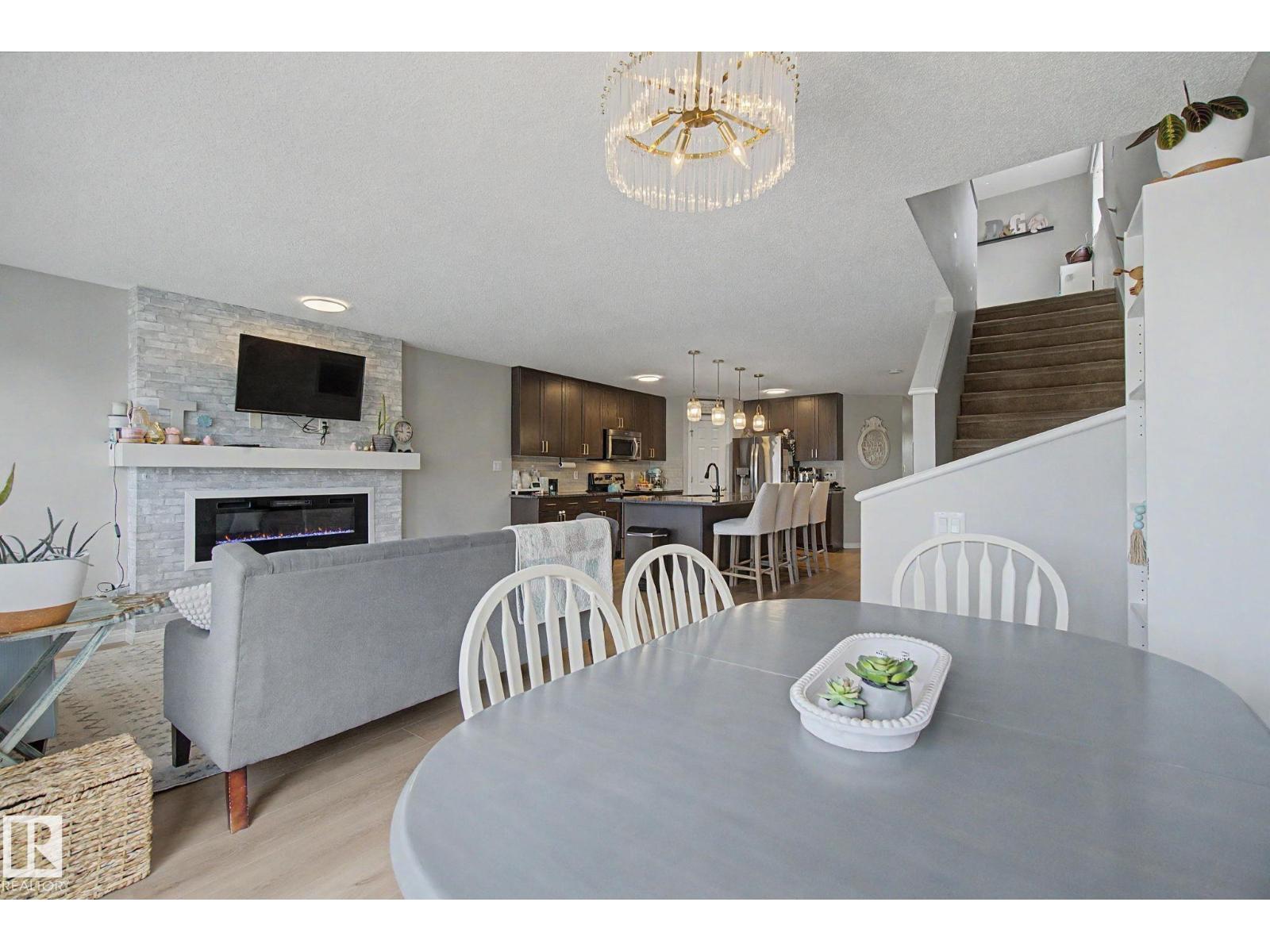 2326 74 ST SW - 13