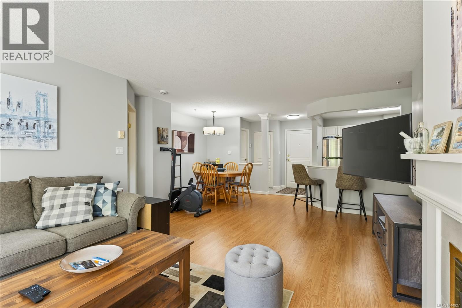#215 5650 Edgewater Lane - 21