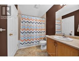 Bathroom - 16 Herford Street, Tillsonburg, ON N4G4V2 Photo 10