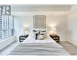 1511 - 750 Bay Street, Toronto, ON M5G1N6 Photo 10