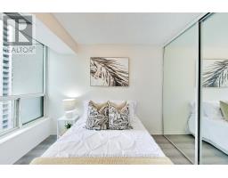 1511 - 750 Bay Street, Toronto, ON M5G1N6 Photo 15