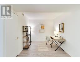 1511 - 750 Bay Street, Toronto, ON M5G1N6 Photo 7