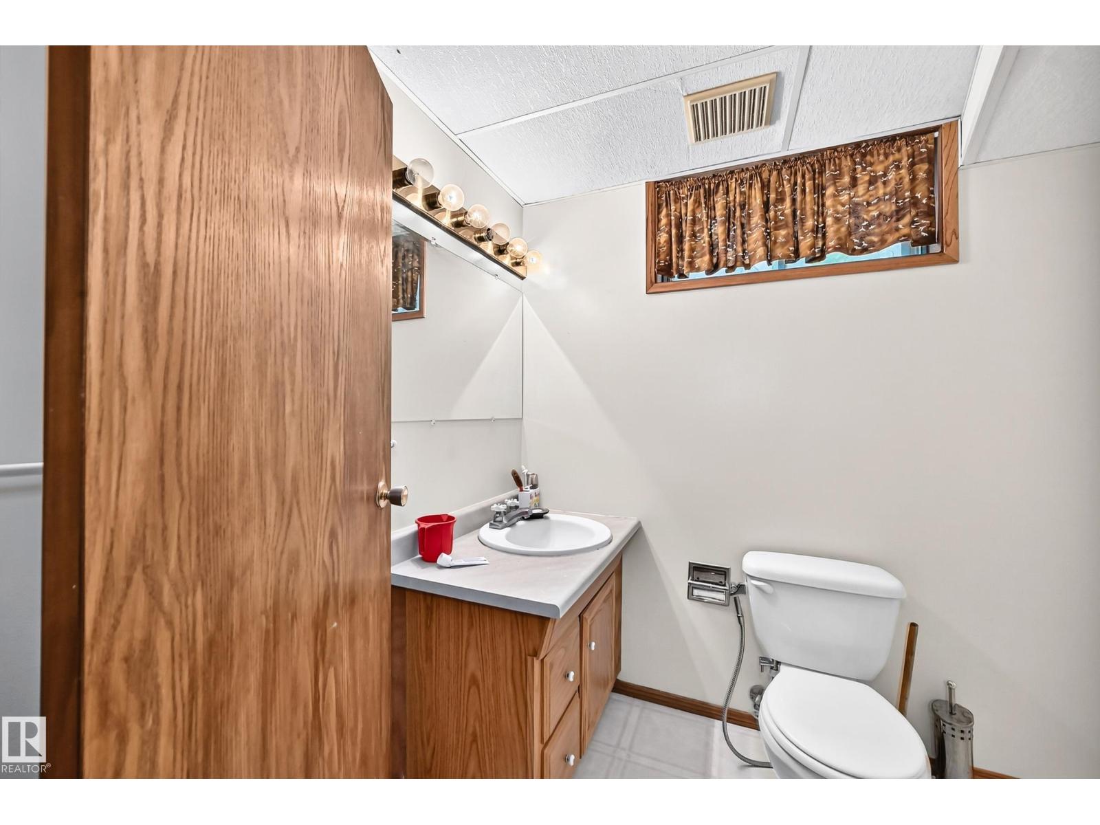6 ATKINSON PL - Image 42