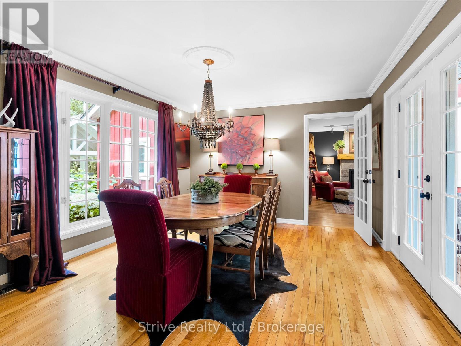 1035 GEORGE ROAD - 22