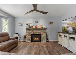 6045 Glenroy Drive, Sardis South, Chilliwack, BC V2R2H8 Photo 17