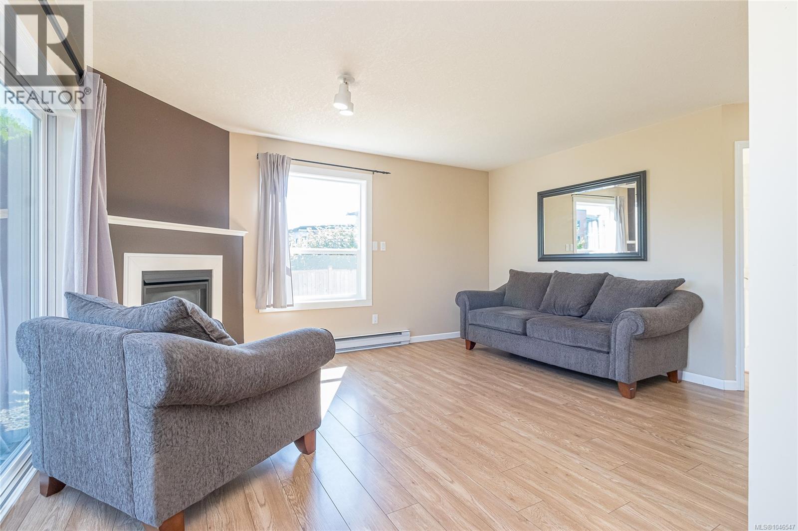 #104 435 Morison Ave - 13