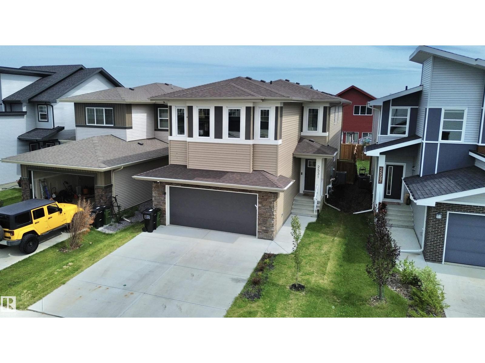 2531 194 ST NW - 1