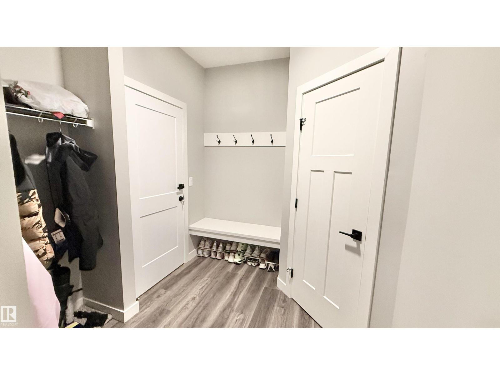 2531 194 ST NW - 19