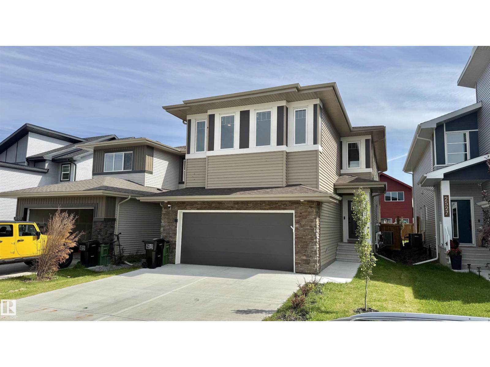 2531 194 ST NW - 3