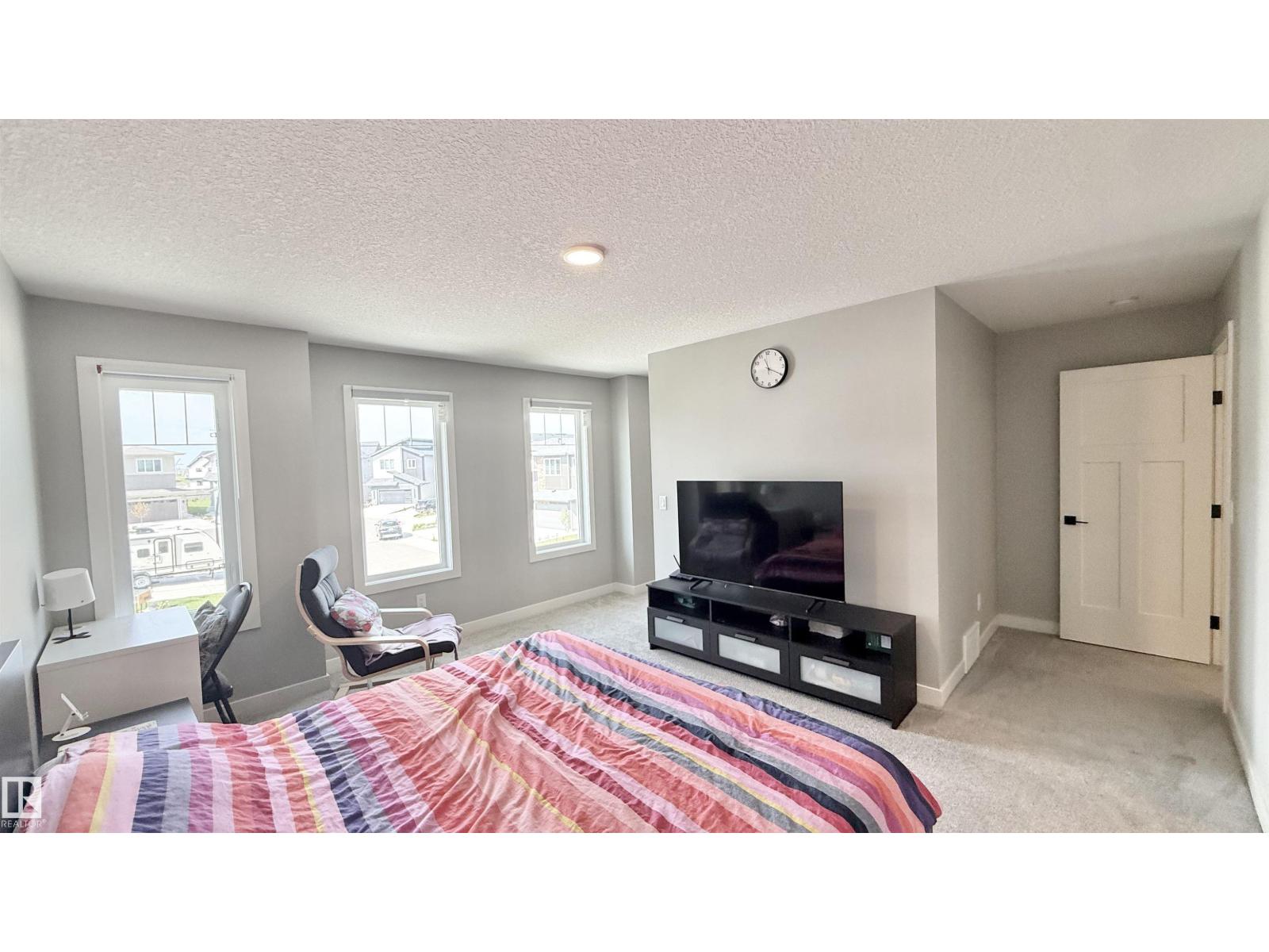 2531 194 ST NW - 35
