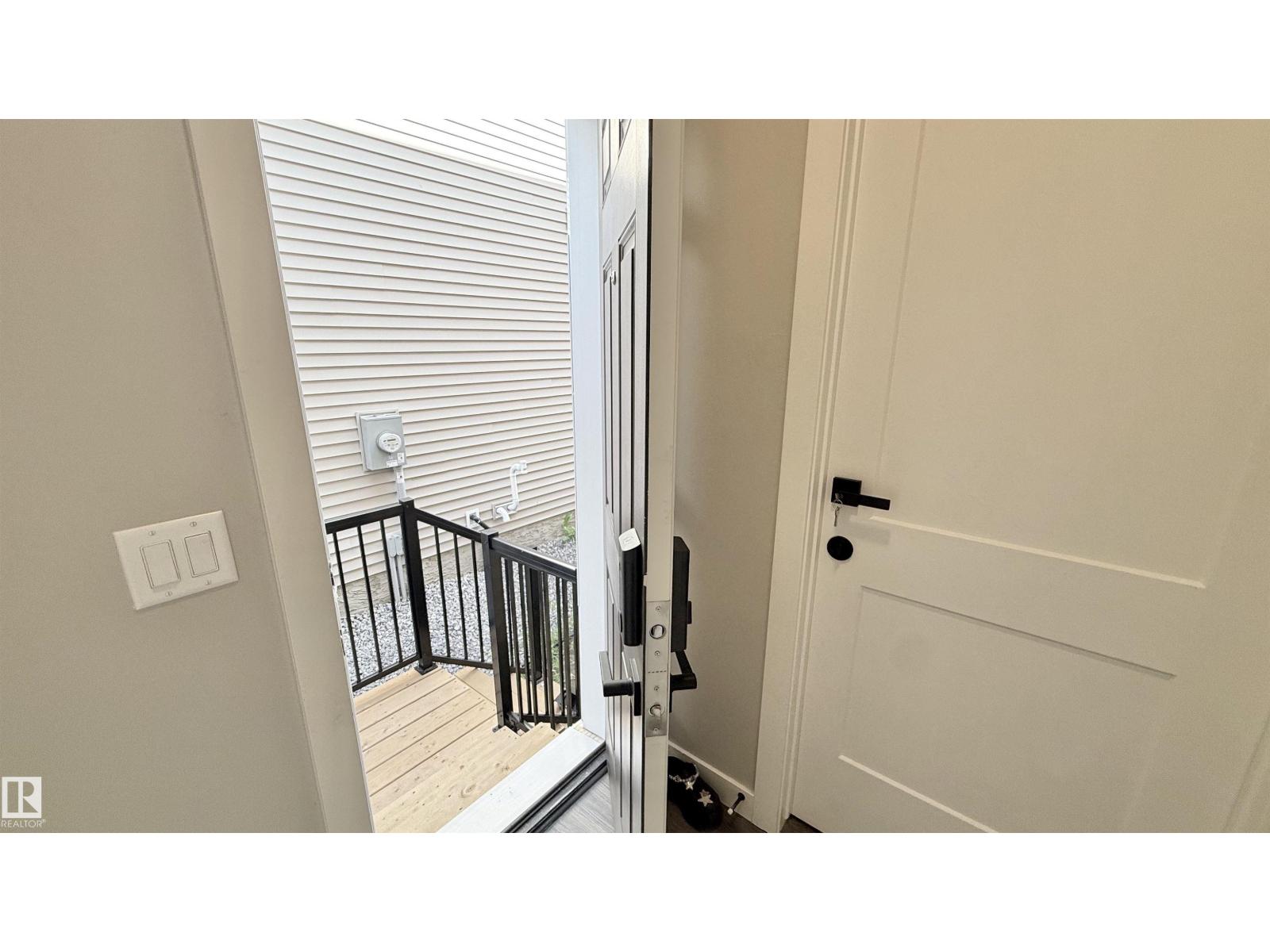 2531 194 ST NW - 43