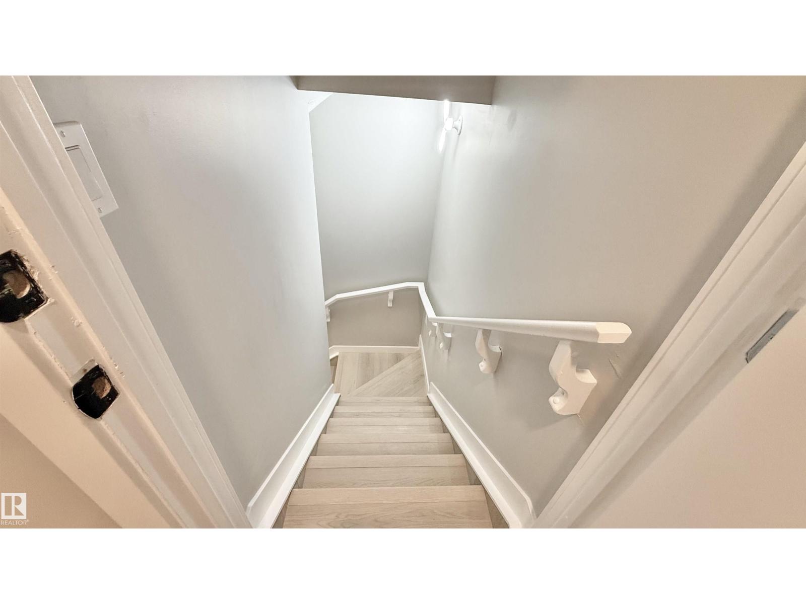 2531 194 ST NW - 46