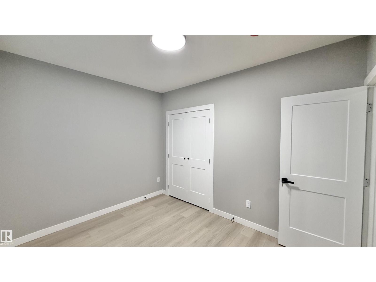 2531 194 ST NW - 52