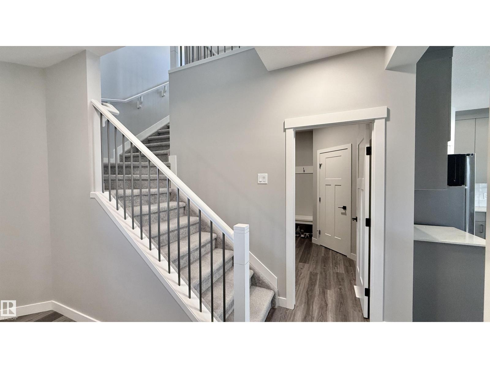 2531 194 ST NW - 6
