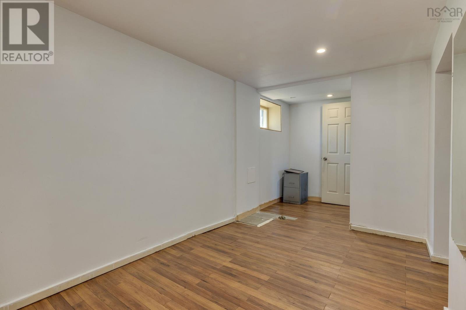 Property 32 of 41 of 10 Westwood Drive