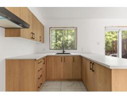 97-b Rue Marengère, Gatineau, QC J8T3T7 Photo 12