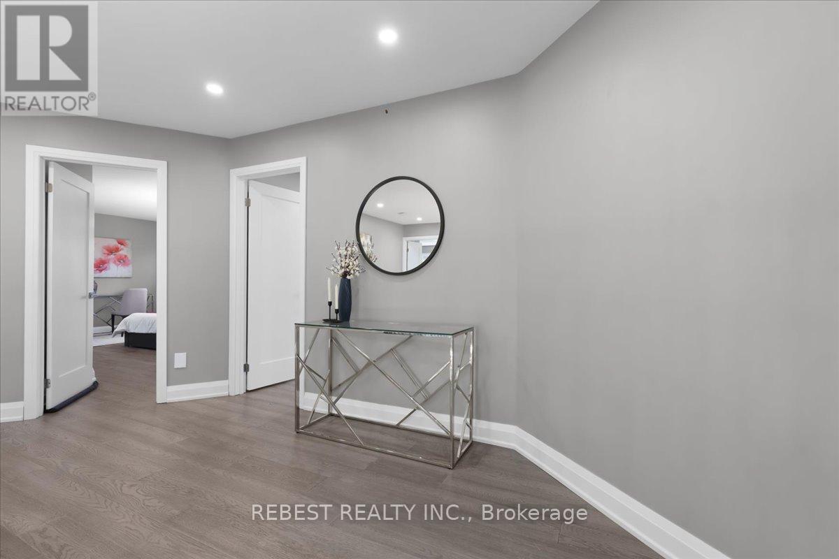 5090 MISSISSAUGA ROAD - 25