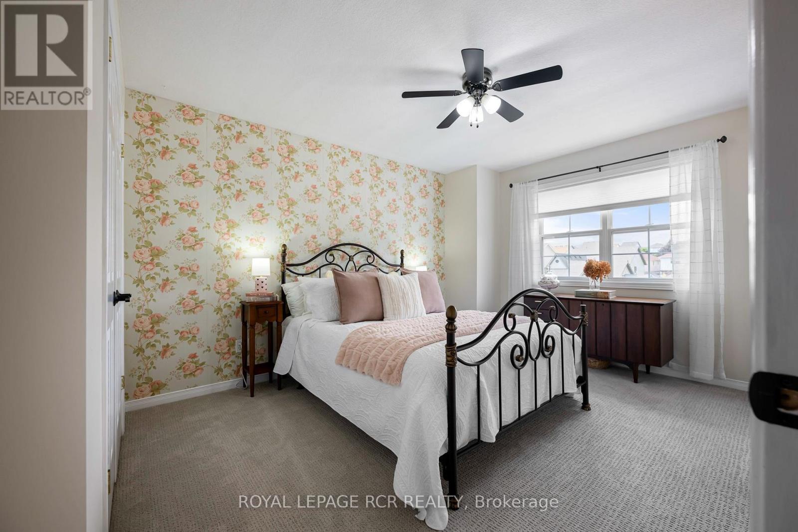 82 SPENCER AVENUE - 10