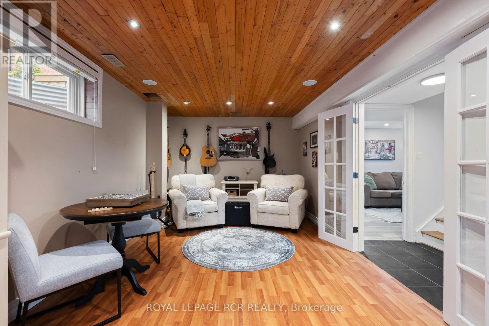 82 SPENCER AVENUE - 17