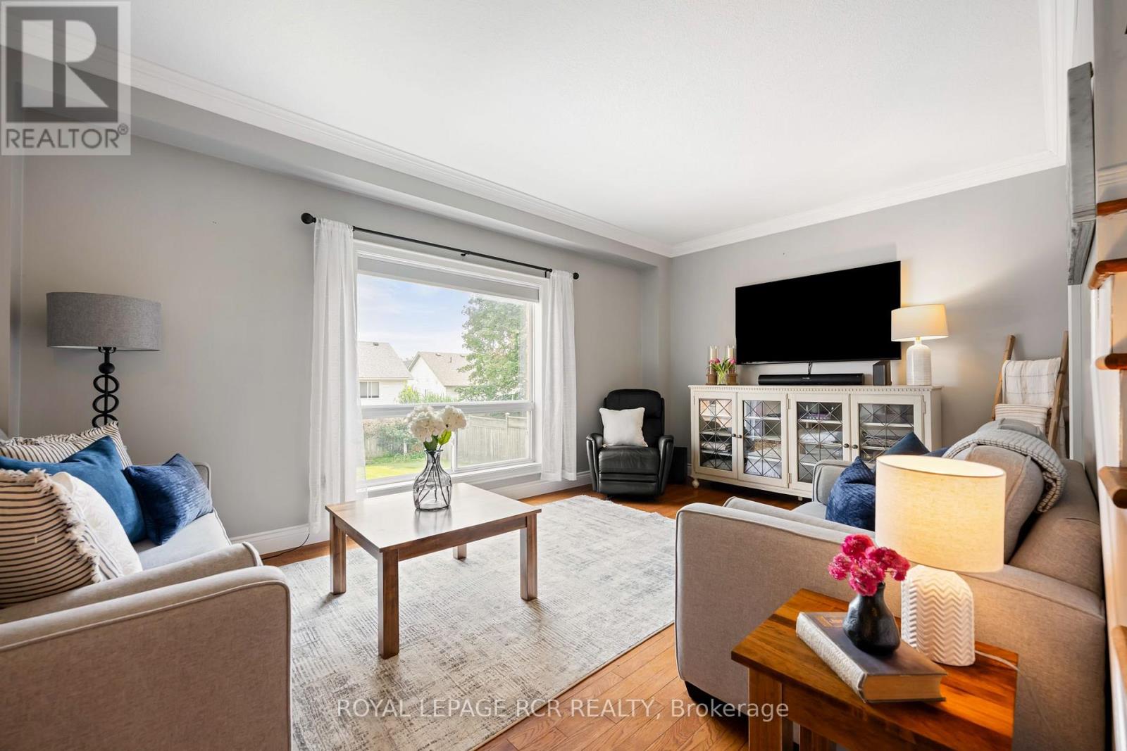 82 SPENCER AVENUE - 7
