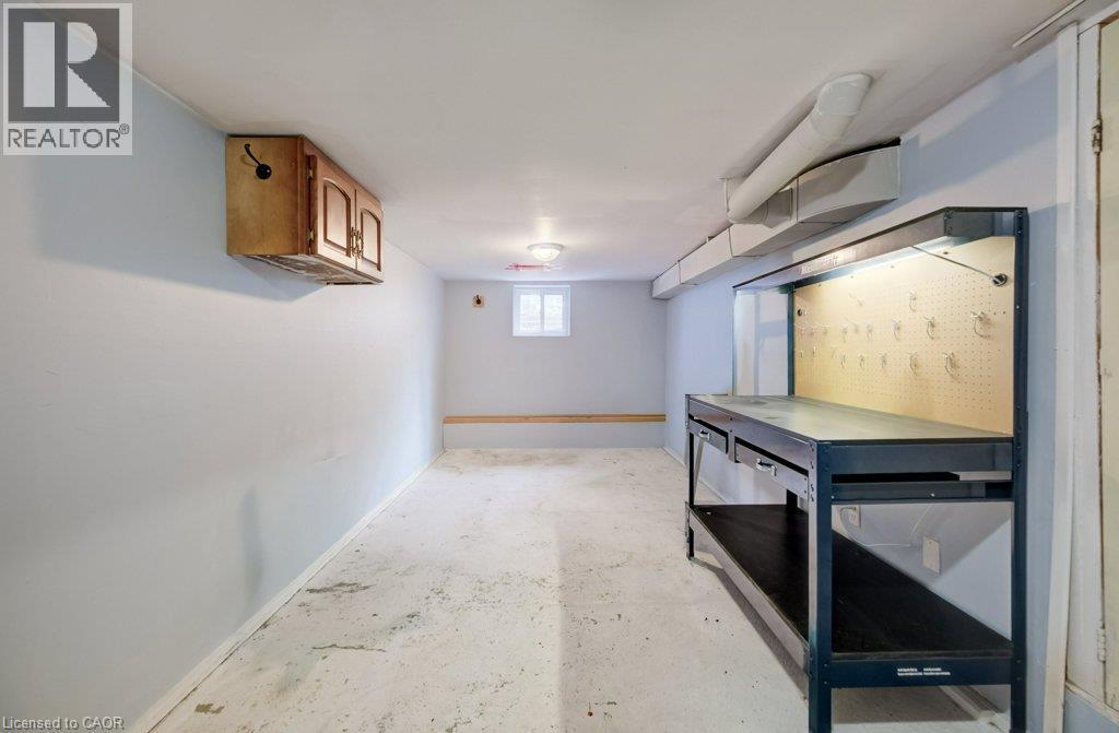 38 ROSE Avenue - 30