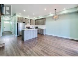 Dining room - 8 Bedrock Drive, Hamilton, ON L8J0K6 Photo 7