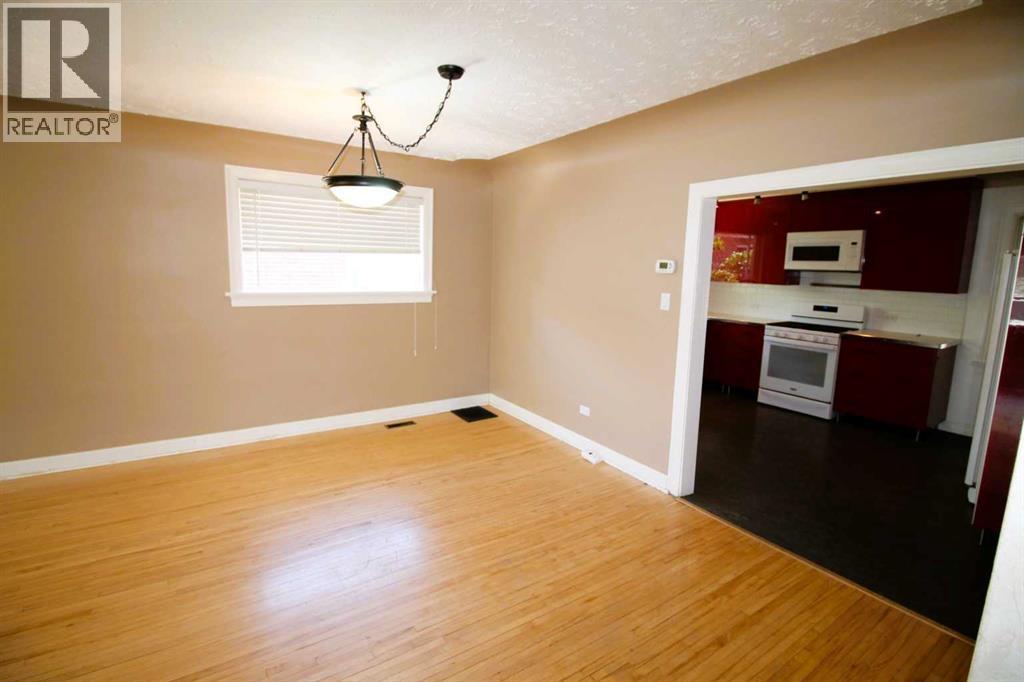 819 9 Avenue South - Photo 19
