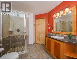 1305 Stoney Lane Road, Golden, BC V0A1H3 Photo 56