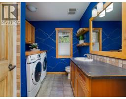 1305 Stoney Lane Road, Golden, BC V0A1H3 Photo 20