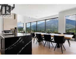 3824 Sunridge Drive, Whistler, BC V8E0W1 Photo 14