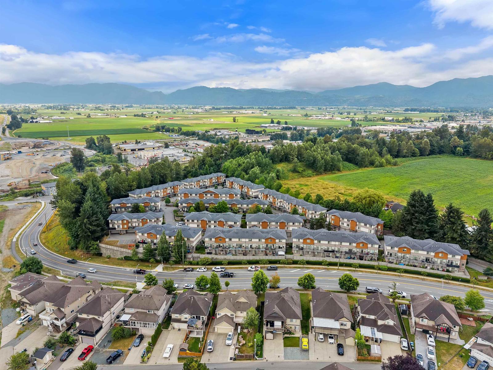 2 Bed, 3 Bath House for Sale in Abbotsford – 40 34248 KING ROAD, Abbotsford – MLS# R3153734 - Image 24
